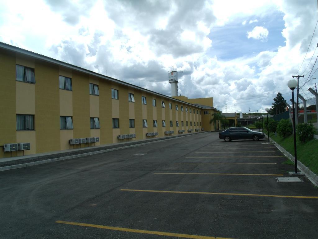 Harbor Self Graciosa Hotel Куатру-Баррас Экстерьер фото